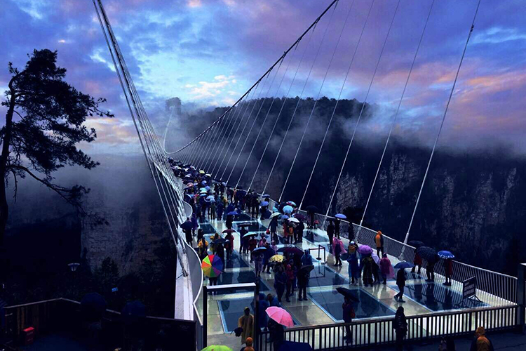 長沙出發(fā)到張家界玻璃橋、天門山、玻璃棧道、鳳凰古城3日游