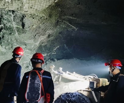 西溝鐵礦｜織密安全防護網(wǎng)，護航全年“零傷亡”